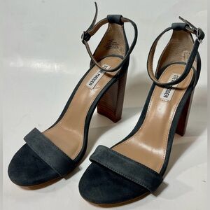 Steve Madden Carrrson Suede Heels